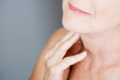 mirror can coolsculpting treat jowls