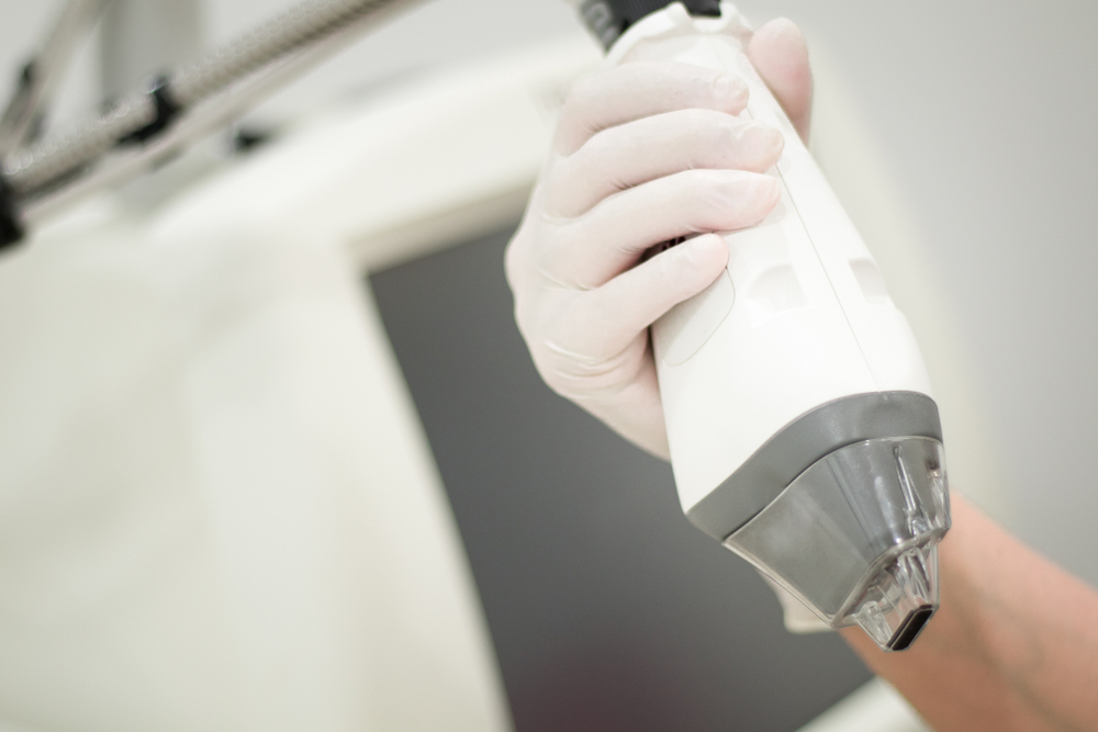 MirrorMirror Pros and Cons of Fraxel Laser